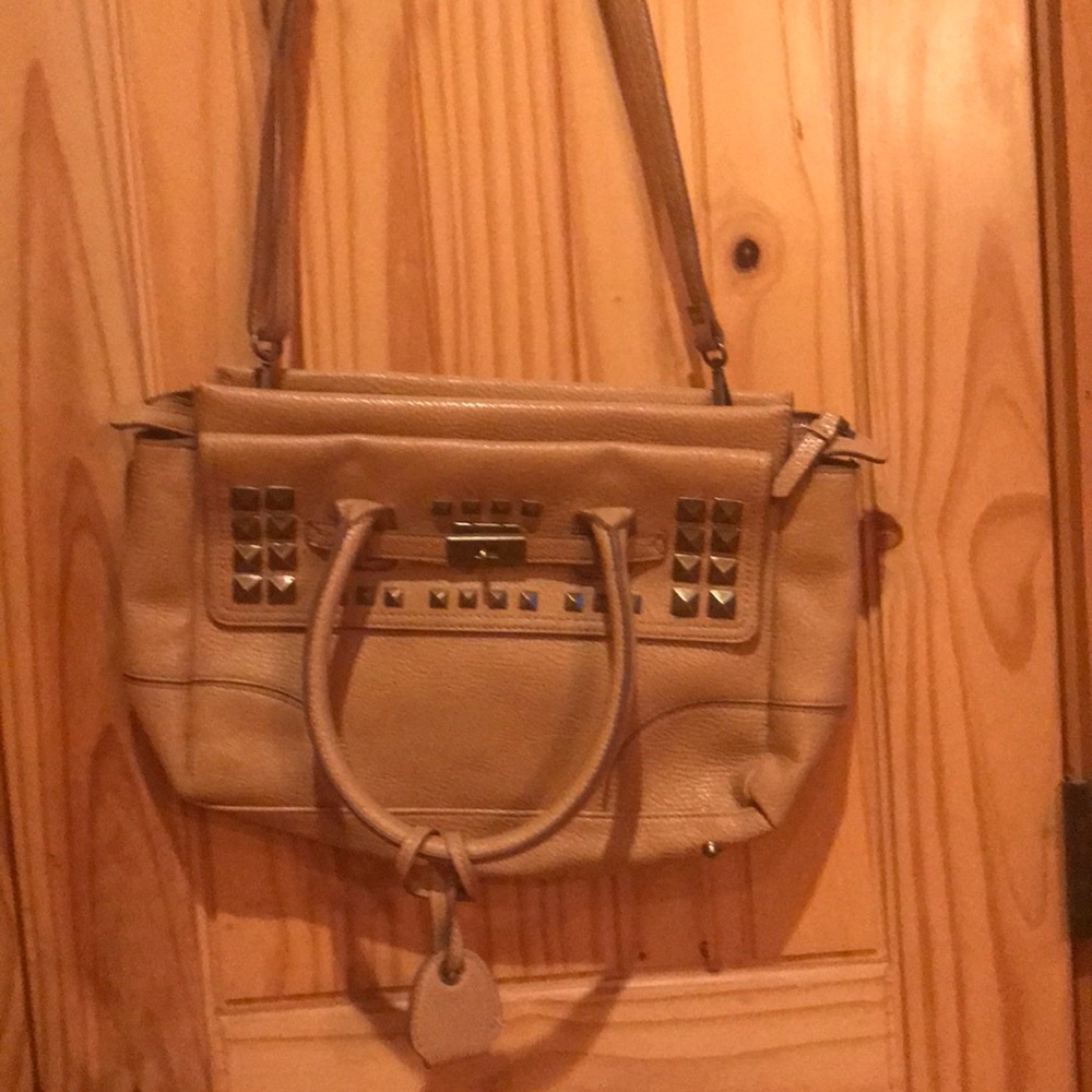 Jessica Simpson purse